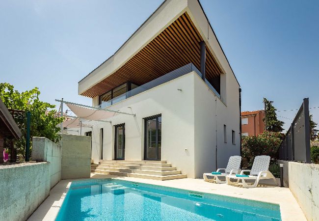 Villa in Premantura - Villa Olala - Gorgeous Sea View and Private Pool Villa in Premantura - Villa Olala - Gorgeous Sea View and Private Pool
