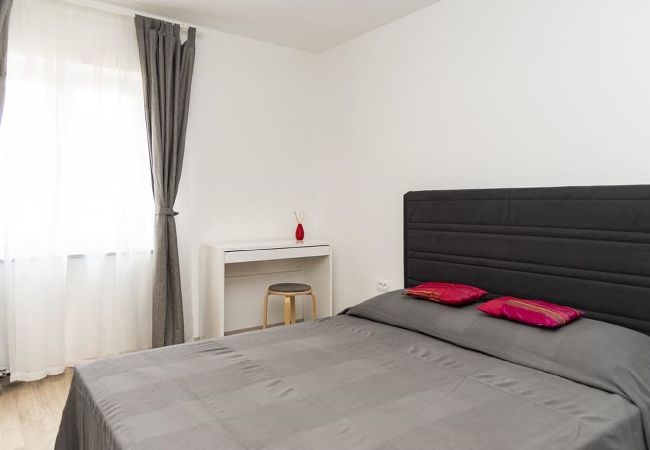 Apartment in Fažana - Modern Three Bedroom Apartment - Flowers B Apartment in Fažana - Modern Three Bedroom Apartment - Flowers B