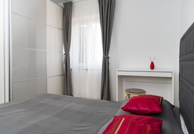 Apartment in Fažana - Modern Three Bedroom Apartment - Flowers B Apartment in Fažana - Modern Three Bedroom Apartment - Flowers B