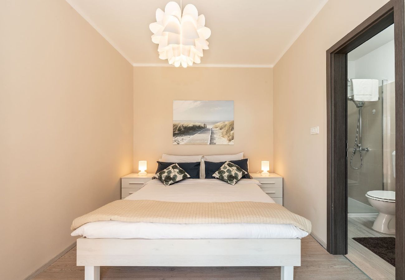 House in Ravni - Wonderful Sea View - Holiday Home Alis