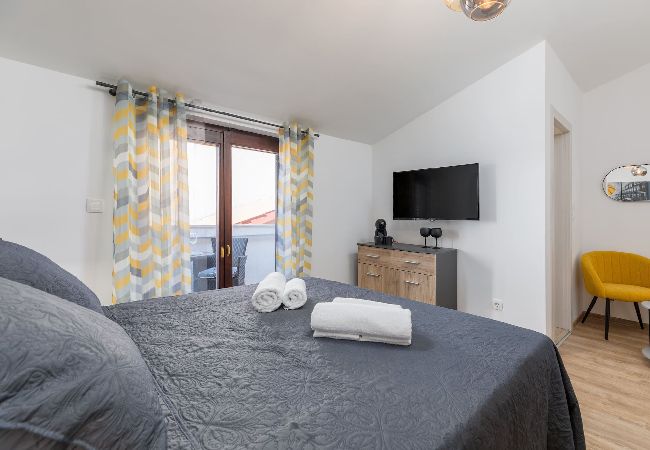 Rent by room in Fažana - Marceta Double Room - Pool and Big Garden Rent by room in Fažana - Marceta Double Room - Pool and Big Garden