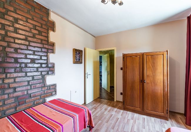 Apartment in Medulin - Apartments Oliveto with Sea View - Terra  Apartment in Medulin - Apartments Oliveto with Sea View - Terra