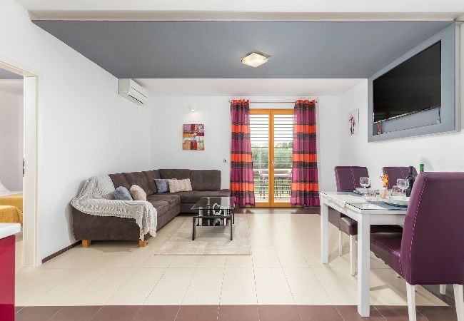 Villa in Medulin - Villa Gigetto with Private Pool and Big Garden  Villa in Medulin - Villa Gigetto with Private Pool and Big Garden