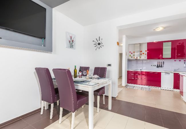 Villa in Medulin - Villa Gigetto with Private Pool and Big Garden  Villa in Medulin - Villa Gigetto with Private Pool and Big Garden