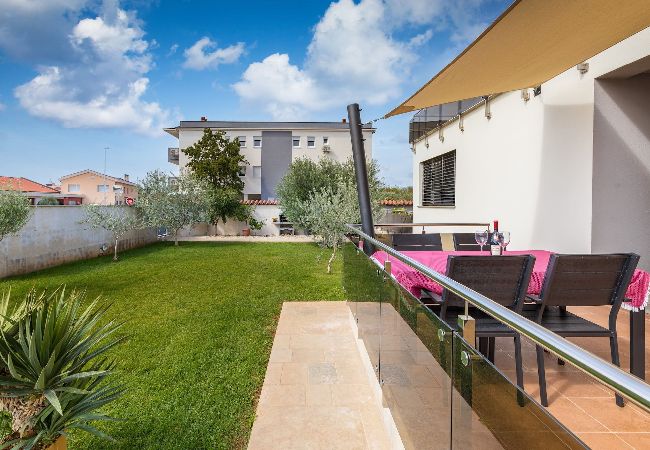 Villa in Medulin - Villa Gigetto with Private Pool and Big Garden  Villa in Medulin - Villa Gigetto with Private Pool and Big Garden