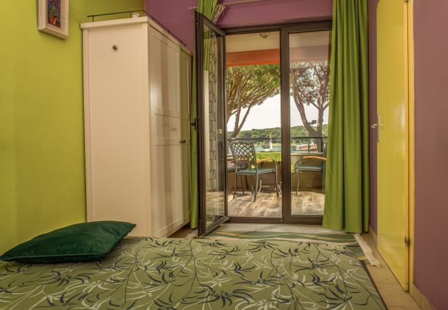 Apartment in Medulin - Apartments Oliveto with Sea View - Lavanda  Apartment in Medulin - Apartments Oliveto with Sea View - Lavanda