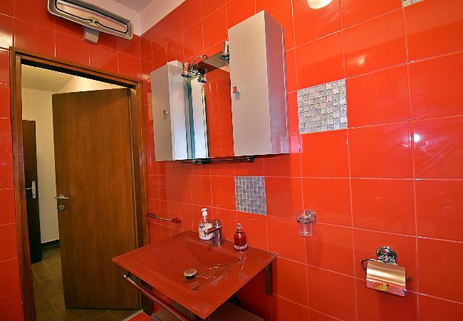 Apartment in Pula - Gortan Cove - 100 m from the Beach - Mare A3 Apartment in Pula - Gortan Cove - 100 m from the Beach - Mare A3