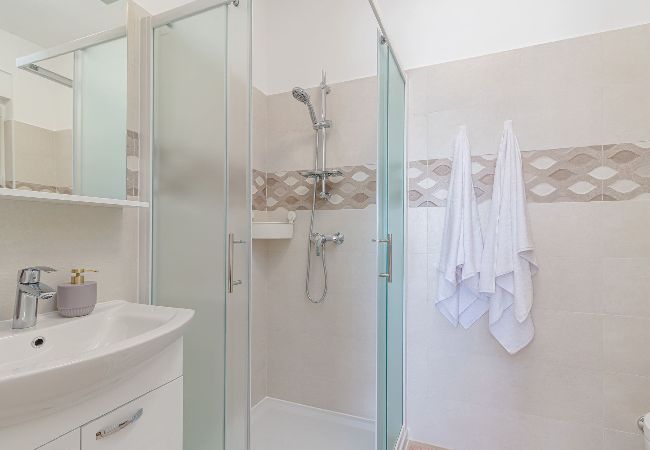 Apartment in Medulin - Modern, Elegant Apartment Anna (Rosemary)  Apartment in Medulin - Modern, Elegant Apartment Anna (Rosemary)
