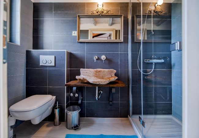 Villa in Krmed - Villa Tomani - Pool, Jacuzzi, Sport Courts Villa in Krmed - Villa Tomani - Pool, Jacuzzi, Sport Courts