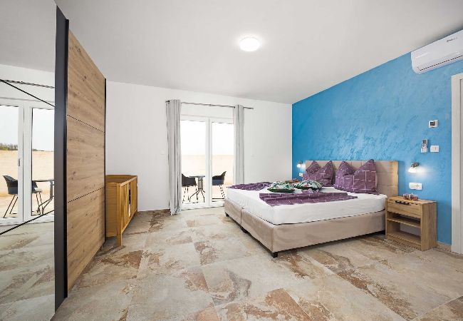 Villa in Pula - Villa Nur Amela - Pool, Jacuzzi, Darts Villa in Pula - Villa Nur Amela - Pool, Jacuzzi, Darts