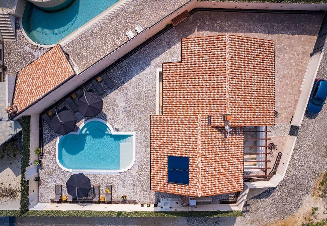 Villa in Pula - Villa Nur Amela - Pool, Jacuzzi, Darts Villa in Pula - Villa Nur Amela - Pool, Jacuzzi, Darts
