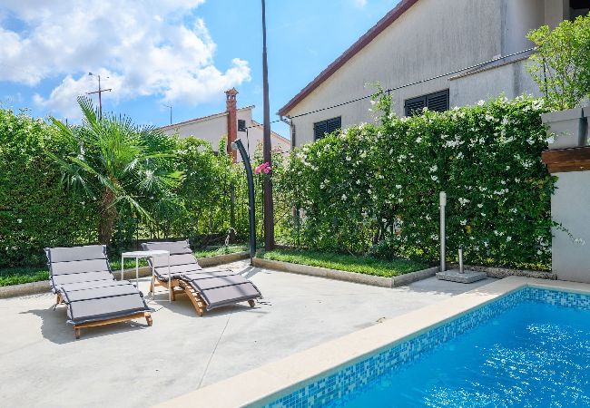 Villa in Pula - Villa Monte Magno with Private Pool  Villa in Pula - Villa Monte Magno with Private Pool