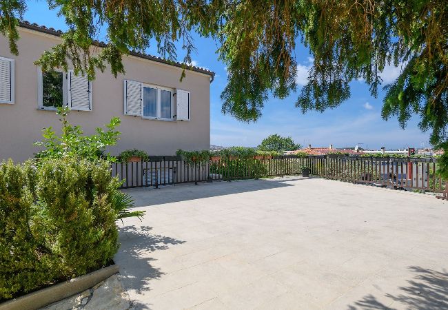 Villa in Pula - Villa Monte Magno with Private Pool  Villa in Pula - Villa Monte Magno with Private Pool