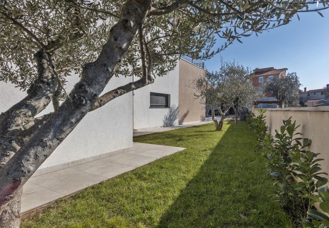 Villa in Premantura - Villa M with Heated Pool & EV Charger  Villa in Premantura - Villa M with Heated Pool & EV Charger