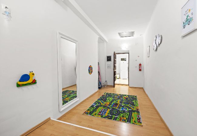 Apartment in Vodnjan - Kristijan & Jelena - Pool, Jacuzzi, Playground  Apartment in Vodnjan - Kristijan & Jelena - Pool, Jacuzzi, Playground