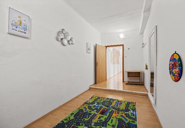 Apartment in Vodnjan - Kristijan & Jelena - Pool, Jacuzzi, Playground  Apartment in Vodnjan - Kristijan & Jelena - Pool, Jacuzzi, Playground