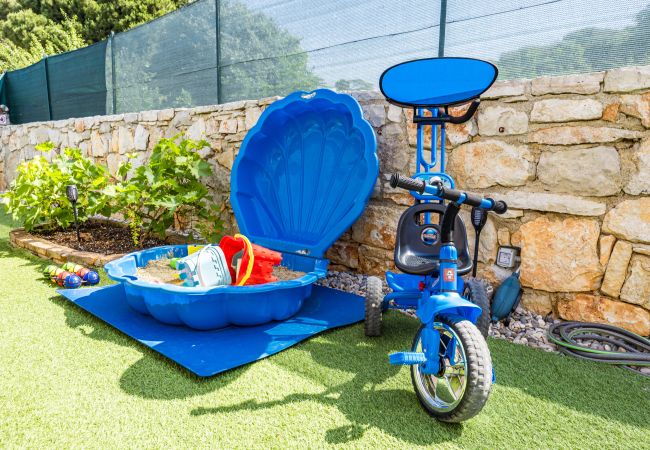Apartment in Vodnjan - Kristijan & Jelena - Pool, Jacuzzi, Playground  Apartment in Vodnjan - Kristijan & Jelena - Pool, Jacuzzi, Playground