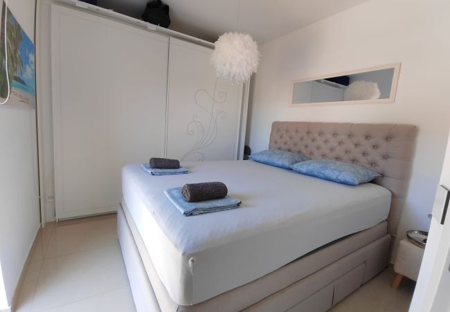 Apartment in Medulin - Medulin Beach Apartment with Sea View   Apartment in Medulin - Medulin Beach Apartment with Sea View