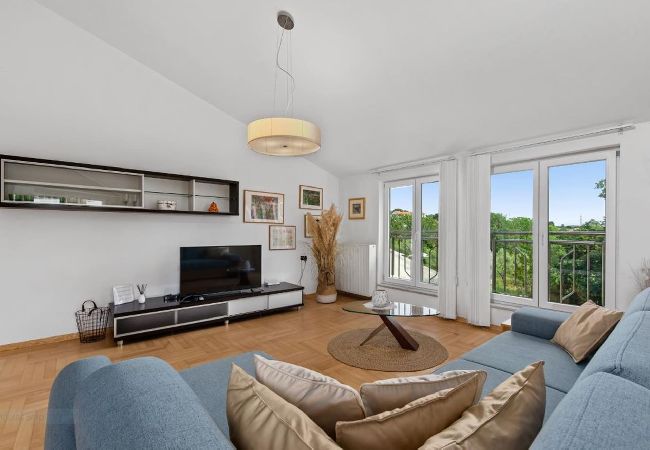 Apartment in Vintijan - Villa Vintiana - Shared Pool, 3 Bedrooms Apartment in Vintijan - Villa Vintiana - Shared Pool, 3 Bedrooms