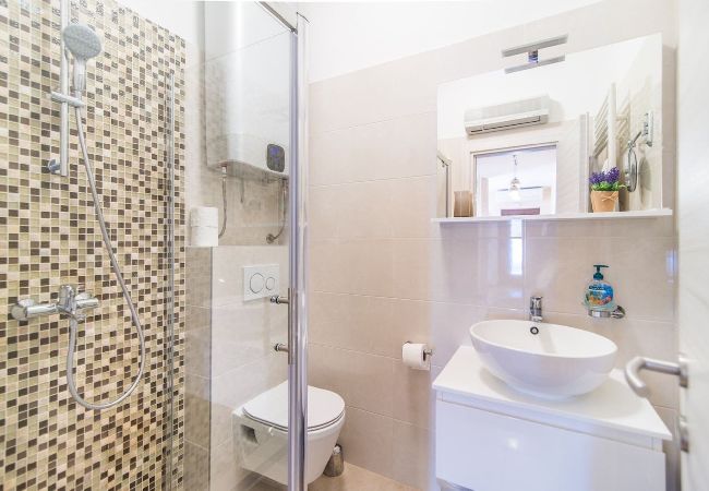 Apartment in Medulin - Villa Amalija-Apartment Amy with Sea View Apartment in Medulin - Villa Amalija-Apartment Amy with Sea View