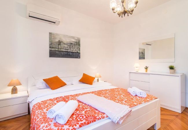 Apartment in Medulin - Villa Amalija-Apartment Amy with Sea View Apartment in Medulin - Villa Amalija-Apartment Amy with Sea View