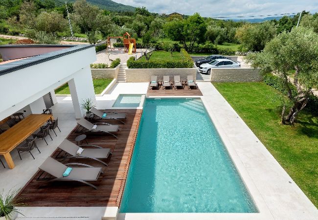 Villa in Drenje - Luxurious Villa Laurea Villa in Drenje - Luxurious Villa Laurea