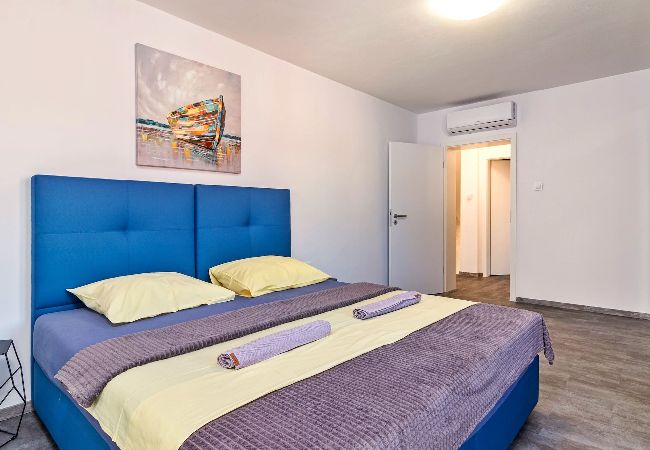 Villa in Pula - Relaxing Villa Philippo with Private Pool Villa in Pula - Relaxing Villa Philippo with Private Pool
