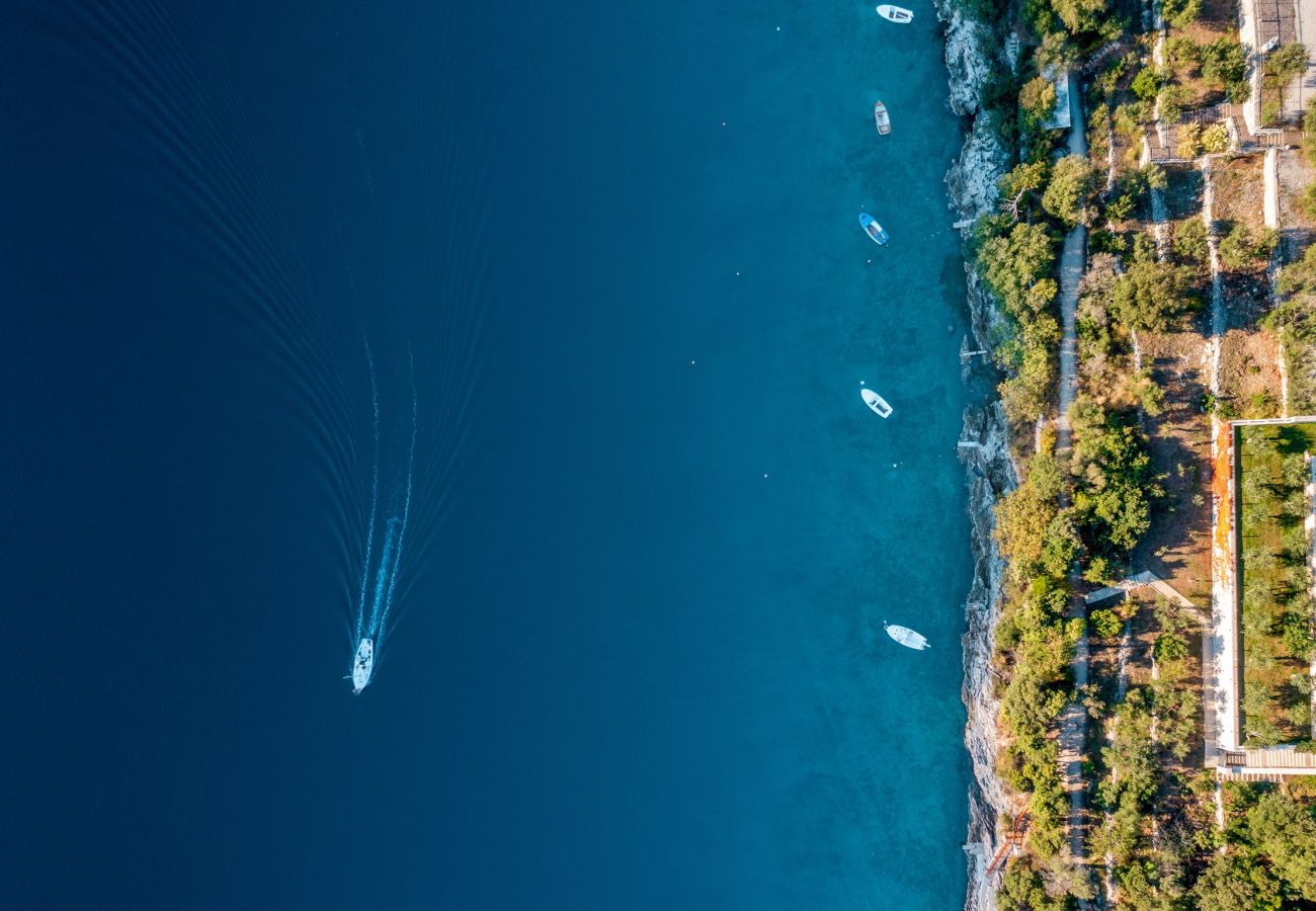 Apartment in Drenje - Relaxing Summer Apartment - Pool, Sauna, Jacuzzi 6