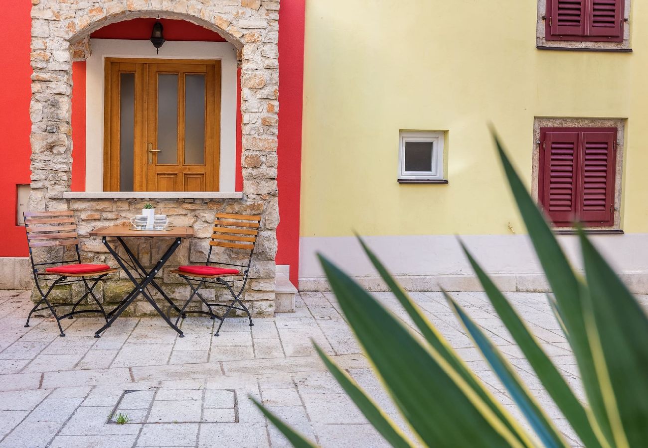 House in Fažana - Pictoresque Fazana - City Center - House Doda