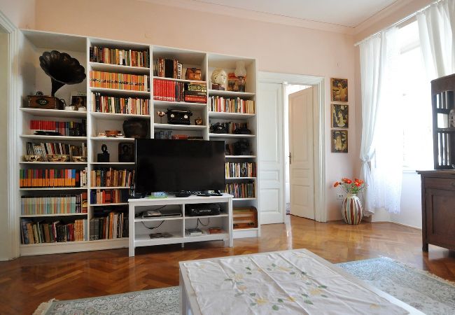 Apartment in Pula - Amphitheater Art Apartment  Apartment in Pula - Amphitheater Art Apartment