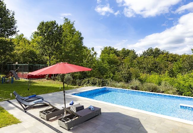 Villa in Kraj Drage - Red House - Peaceful Oasis in the Nature  Villa in Kraj Drage - Red House - Peaceful Oasis in the Nature
