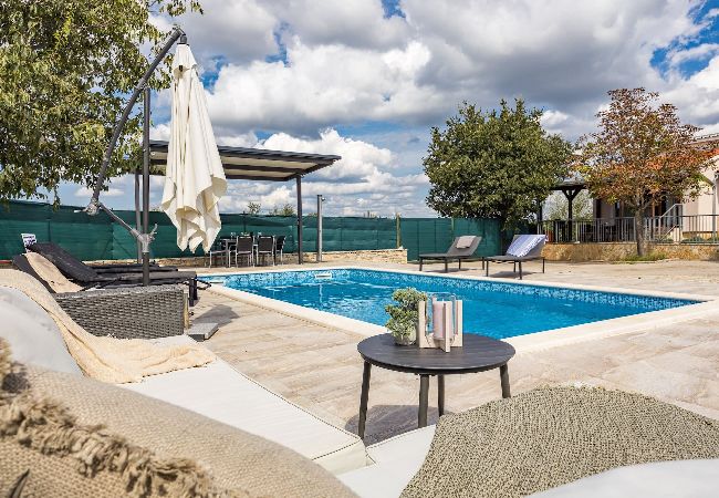 Villa in Vodnjan - Villa San Antonio with Private Pool  Villa in Vodnjan - Villa San Antonio with Private Pool