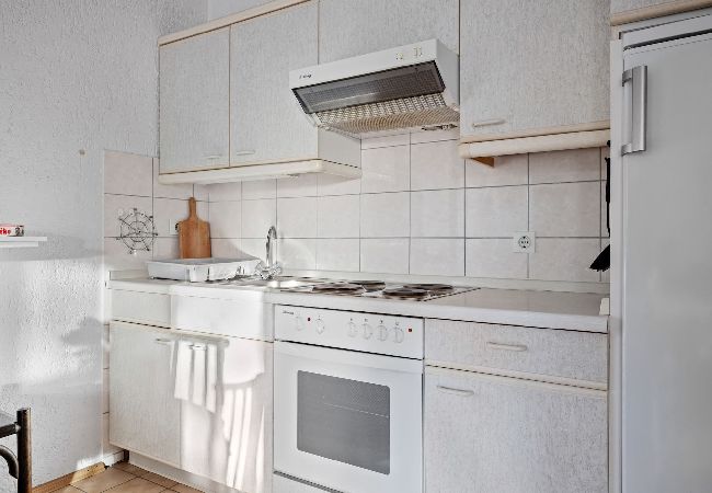 Apartment in Rab - Lovely Sea View, Boat Mooring - Jurica (Marija)  Apartment in Rab - Lovely Sea View, Boat Mooring - Jurica (Marija)