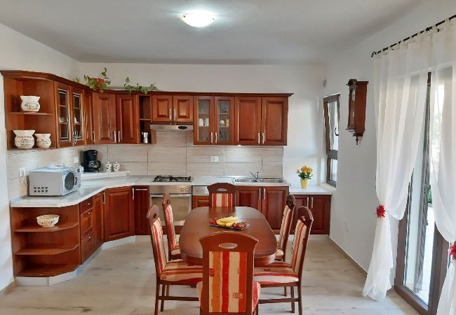 Apartment in Pula - Apartment Tina with Terrace & Lovely Garden  Apartment in Pula - Apartment Tina with Terrace & Lovely Garden