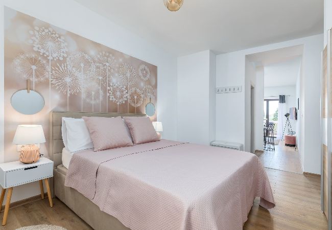 Apartment in Fažana - Modern Apartment with Pool and Garden - Marceta 2 Apartment in Fažana - Modern Apartment with Pool and Garden - Marceta 2
