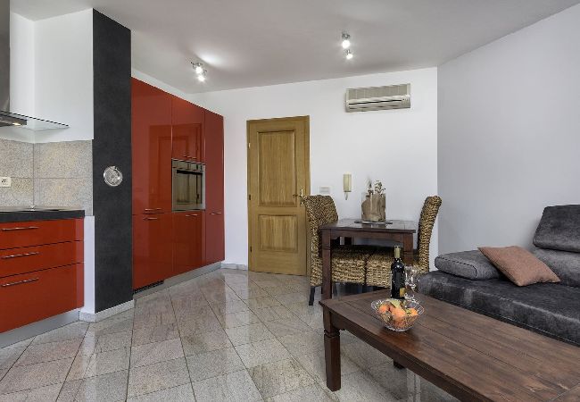 Apartment in Banjole - Summer Apartment Banjole - 100 m from the Beach  Apartment in Banjole - Summer Apartment Banjole - 100 m from the Beach
