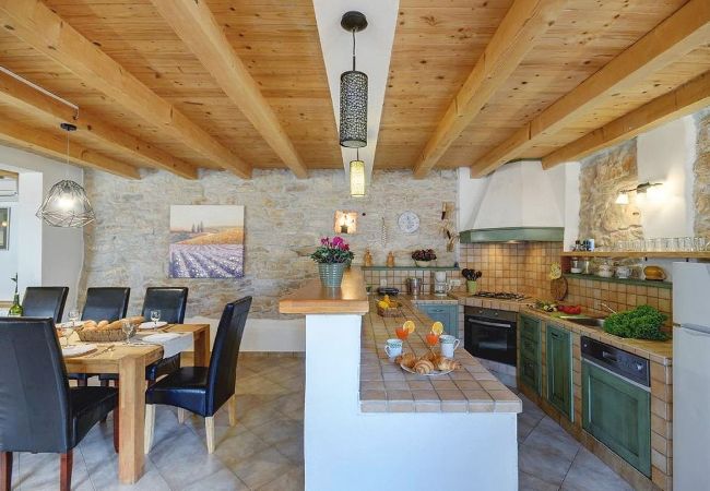 Villa in Žminj - Villa Katherine with Pool and Game Room  Villa in Žminj - Villa Katherine with Pool and Game Room