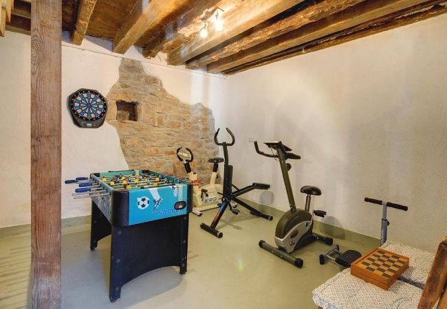 Villa in Žminj - Villa Katherine with Pool and Game Room  Villa in Žminj - Villa Katherine with Pool and Game Room