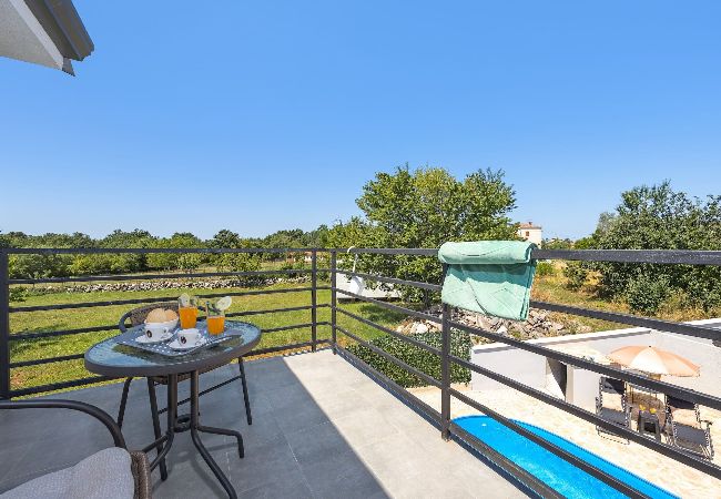 Villa in Baderna - Villa Jakov with Private Pool Villa in Baderna - Villa Jakov with Private Pool