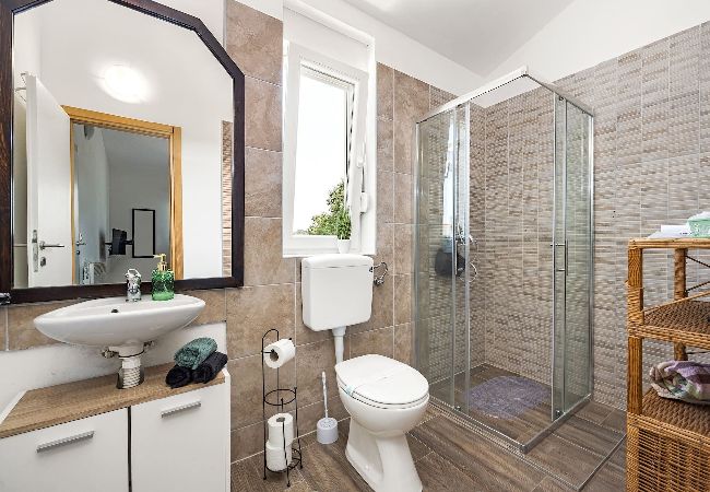 Villa in Baderna - Villa Jakov with Private Pool Villa in Baderna - Villa Jakov with Private Pool