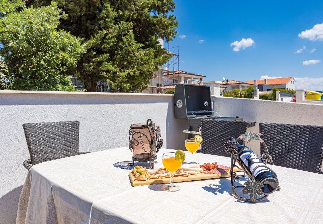 Villa in Baderna - Villa Jakov with Private Pool Villa in Baderna - Villa Jakov with Private Pool