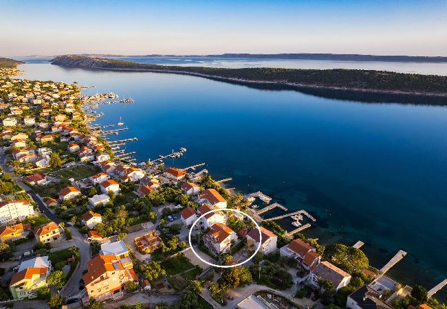 Studio in Rab - Sea View and Boat Mooring - Jurica (Studio)  Studio in Rab - Sea View and Boat Mooring - Jurica (Studio)