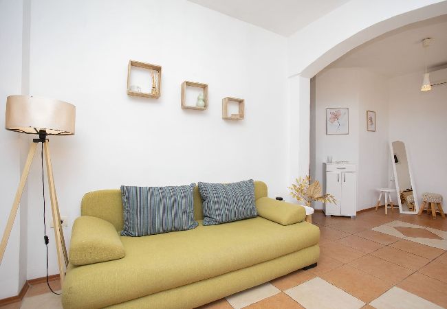 House in Ripenda Verbanci - Family Country House with Pool - Casa Deborah House in Ripenda Verbanci - Family Country House with Pool - Casa Deborah