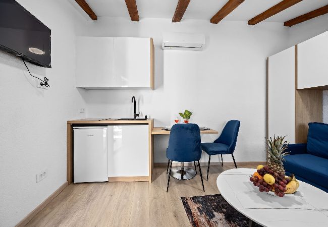 Studio in Pula - Pula City Center Getaway - Studio Capitolina   Studio in Pula - Pula City Center Getaway - Studio Capitolina