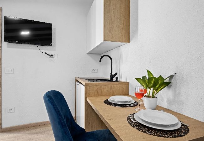 Studio in Pula - Pula City Center Getaway - Studio Capitolina   Studio in Pula - Pula City Center Getaway - Studio Capitolina