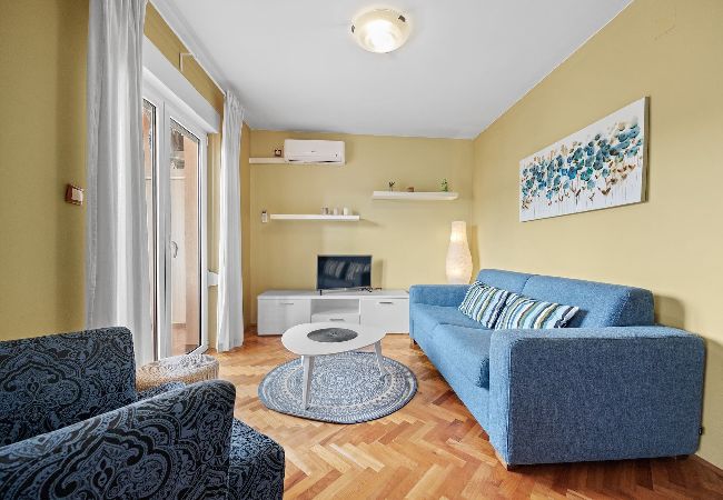 Apartment in Kampor - Seafront Apt on Sunny Rab Island - Neda Maslina  Apartment in Kampor - Seafront Apt on Sunny Rab Island - Neda Maslina