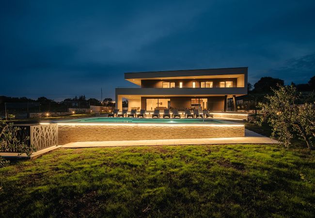 Villa in Sveti Bartul - Villa de la Vie with Heated Swimming Pool  Villa in Sveti Bartul - Villa de la Vie with Heated Swimming Pool