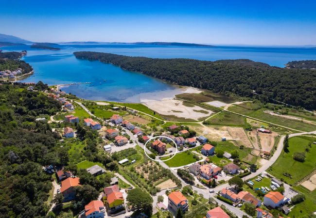 Apartment in Kampor - Seafront Apt for Family Vacation - Neda Ruzmarin Apartment in Kampor - Seafront Apt for Family Vacation - Neda Ruzmarin