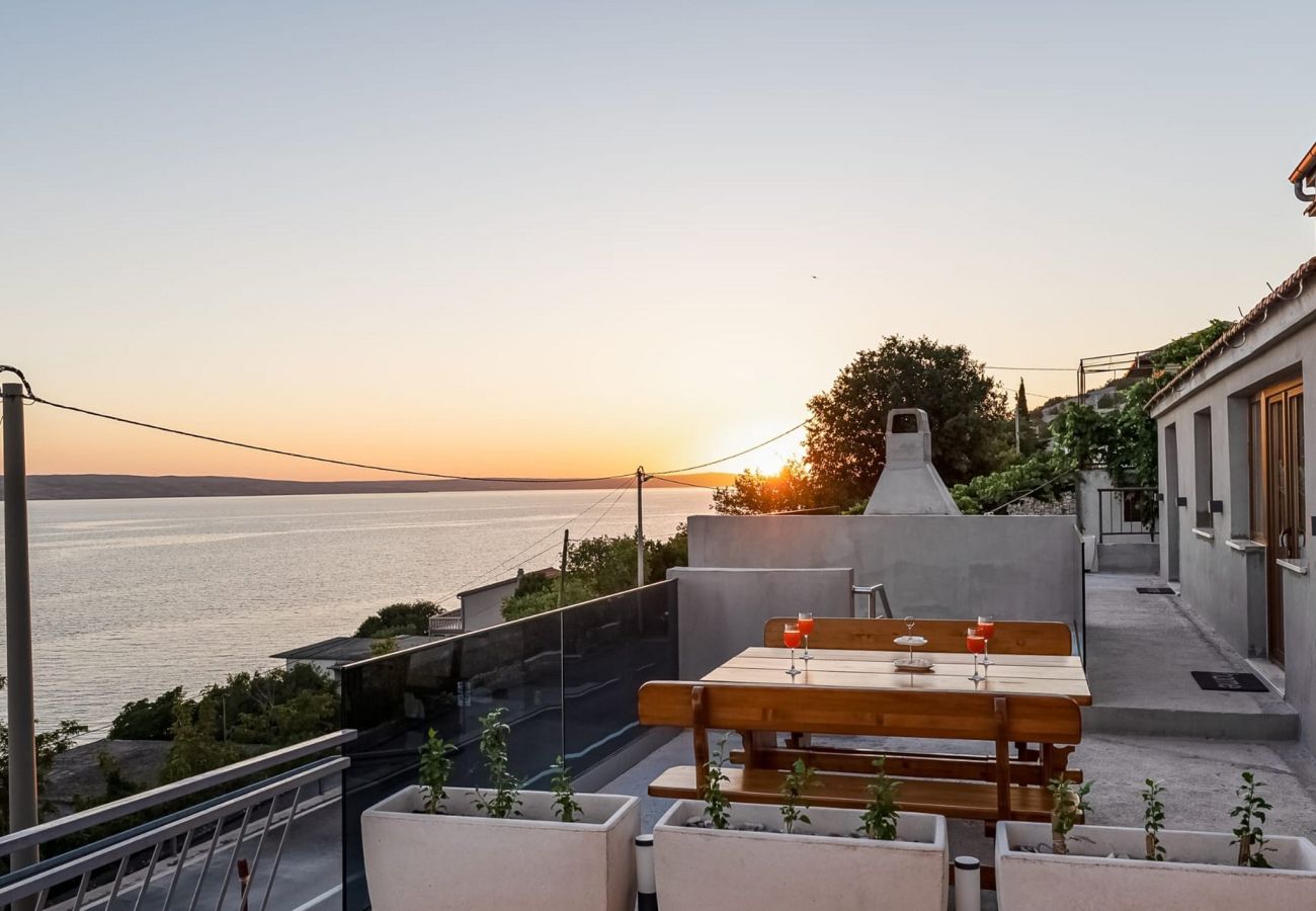 Apartment in Karlobag - Apartments Rina - one bedroom apartment with a sea view A2
