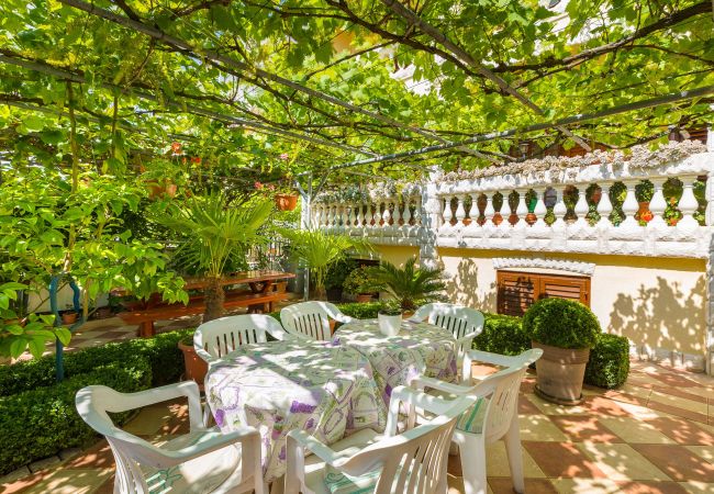Rent by room in Fažana - Double Room in Fažana - near the Beach Rent by room in Fažana - Double Room in Fažana - near the Beach